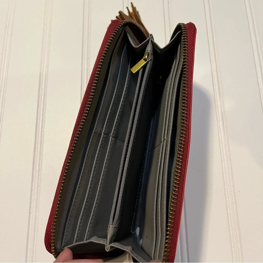 Fossil Tara Brick Red Leather Zip Around Clutch Wallet Tassel Organizer